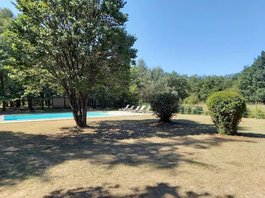 Maison Piscine Au Pied Du Luberon Saint-Martin-de-Castillon 0*,